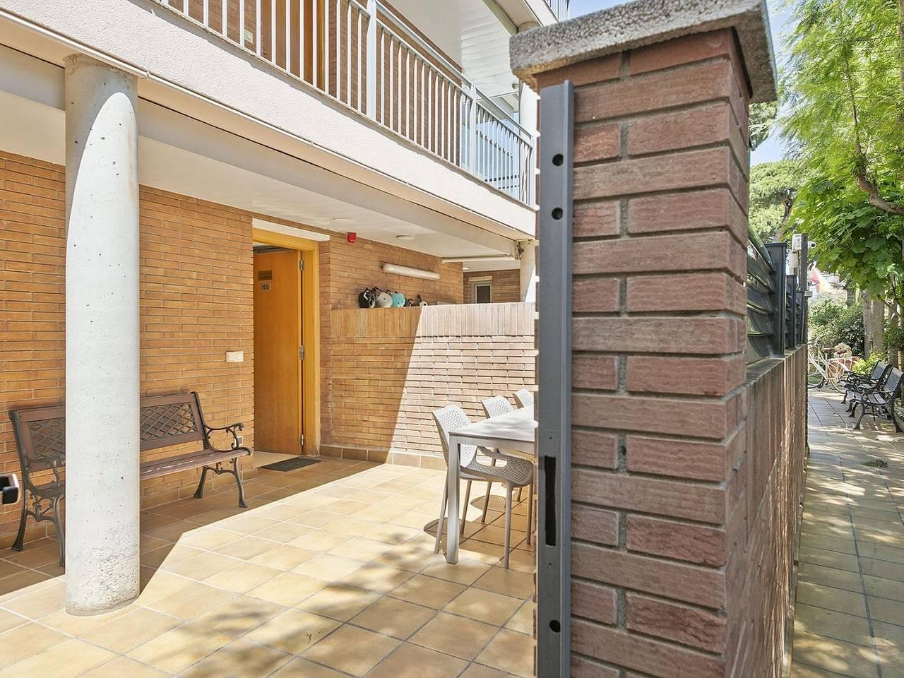 Ruimtelijk appartement in Castelldefels, Baix Llobregat, Spanje voor 5 personen foto 23