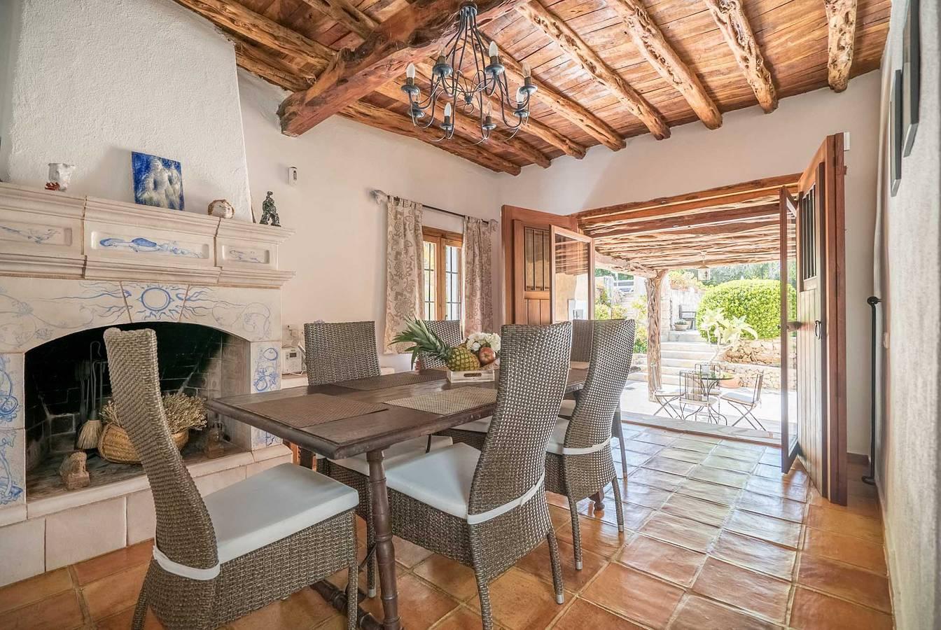 Vakantiehuis met privézwembad en jacuzzi in Ibiza, Spanje voor 10 personen foto 21