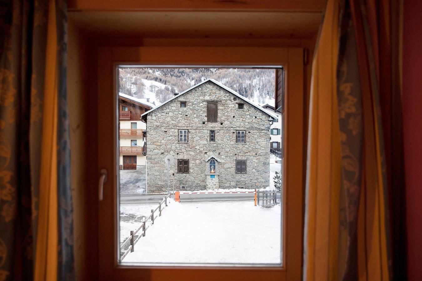 Appartement Tre met uitzicht op de bergen, balkon & Wi-Fi in Livigno (Town), Livigno, Italië voor 6 personen foto 19