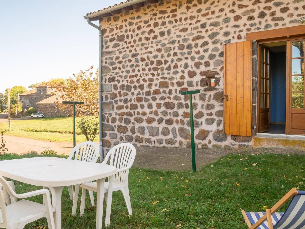Vakantiehuis in Solignac-sur-Loire, Haute-Loire, Frankrijk voor 8 personen foto 23