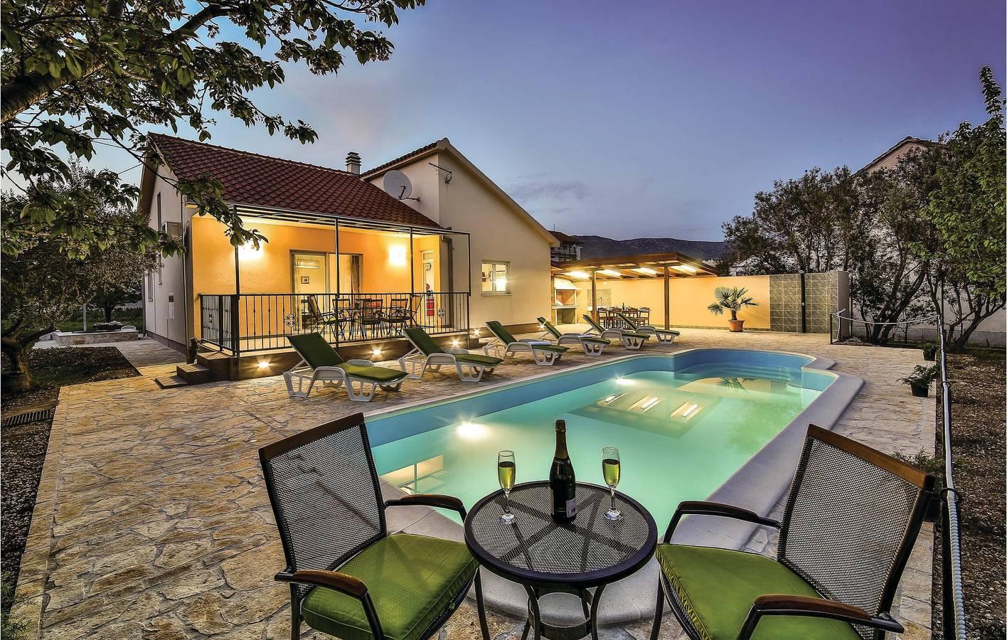 Vakantiehuis in Kaštela vanaf 219€ per nacht