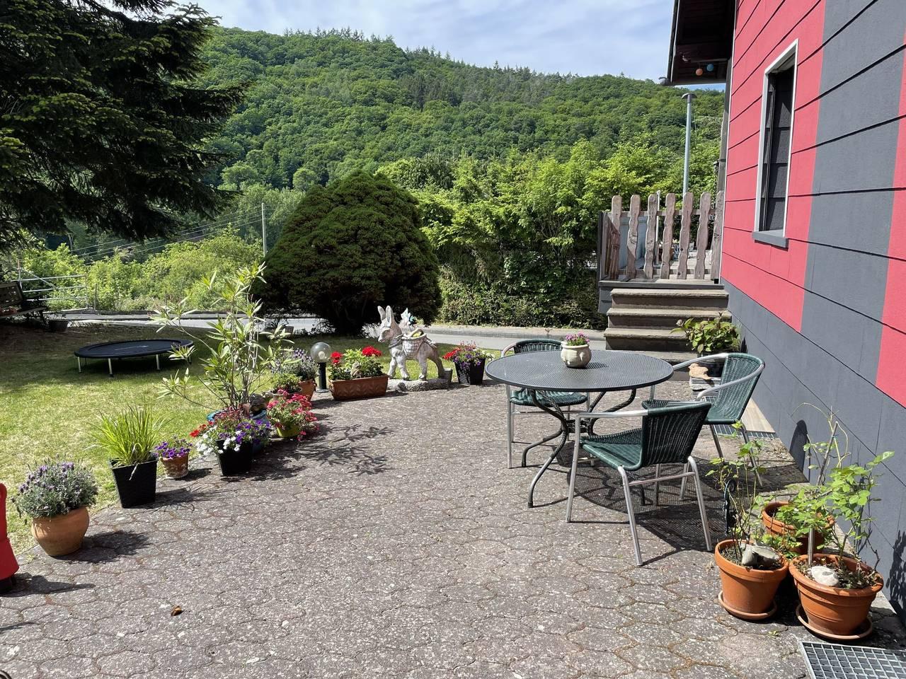 Eifelhome One nahe Nürburgring in Fuchshofen, Ahrtal, Duitsland voor 2 personen foto 24