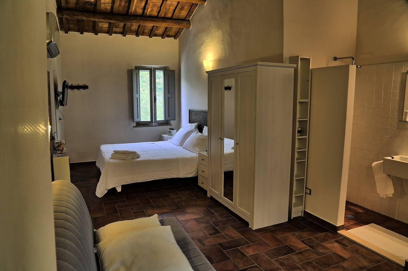 Villa "Casa della Musica" met Gedeeld Zwembad, Tuin & Wifi in Ostra, Provincie Ancona, Italië voor 8 personen foto 23