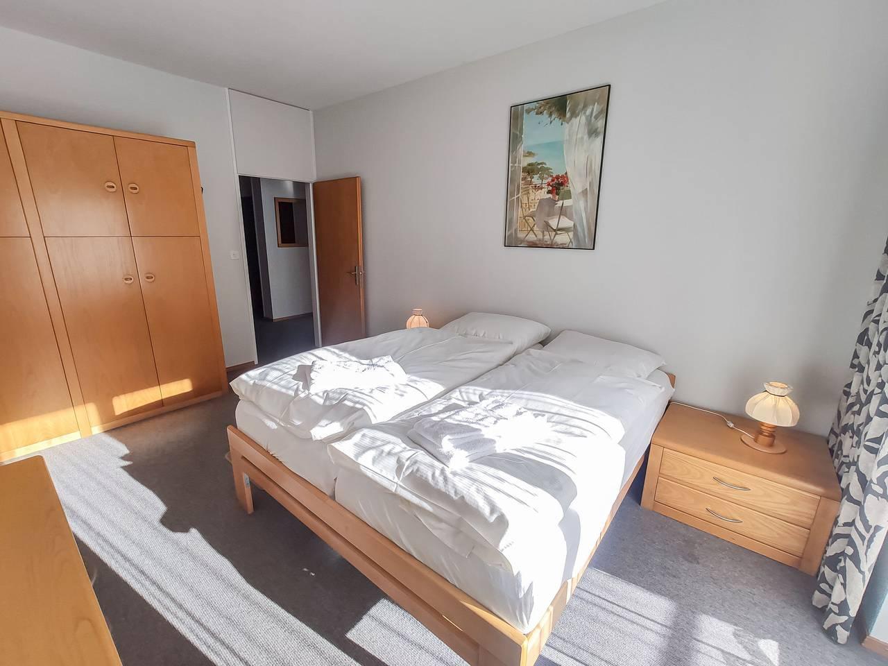 Allod Park Haus C met 2 slaapkamers en binnenzwembad in Davos Platz 1, Davos, Zwitserland voor 5 personen foto 3