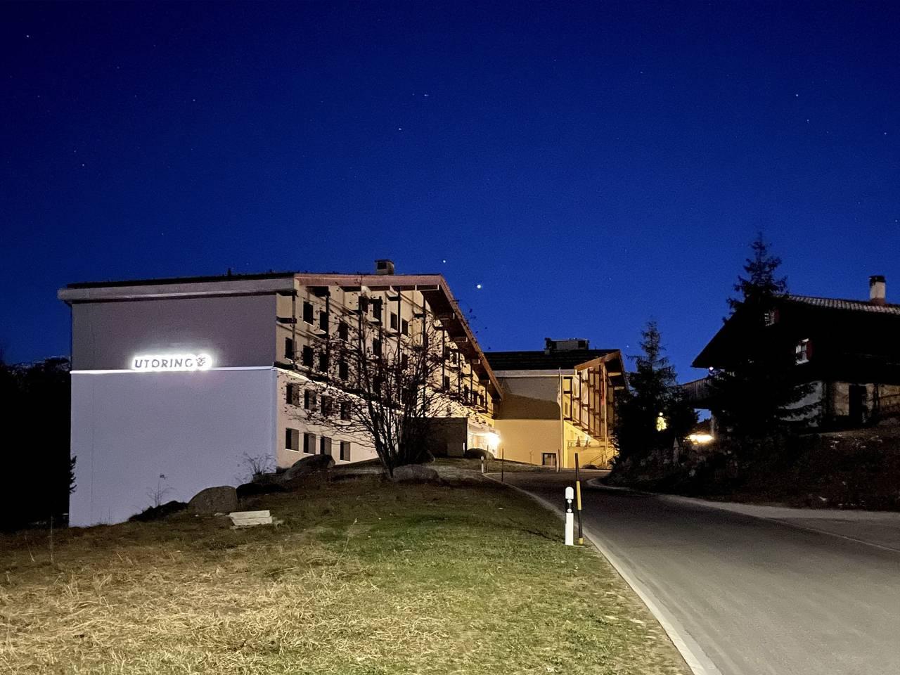 Vakantieappartement met binnenzwembad en zwembad in Disentis, Surselva, Zwitserland voor 2 personen foto 24