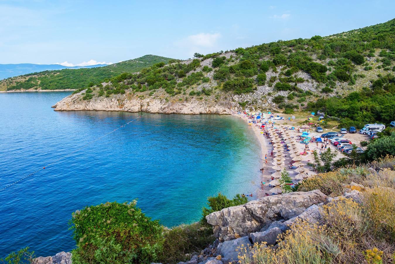 Vakantiewoning 150 m van het strand in Njivice, Krk, Kroatië voor 6 personen foto 21
