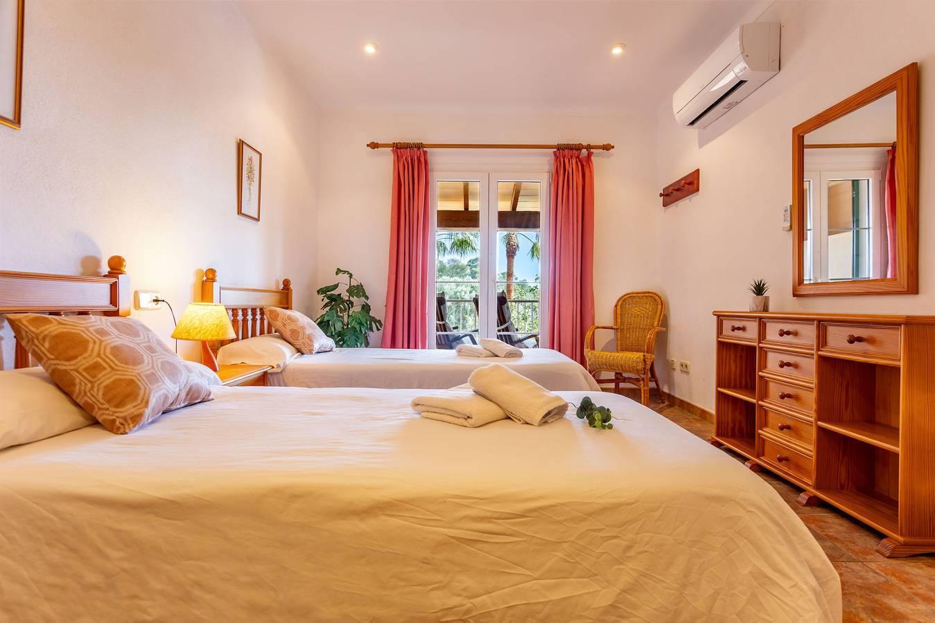 Vakantiehuis in Migjorn, Spanje voor 10 personen foto 13