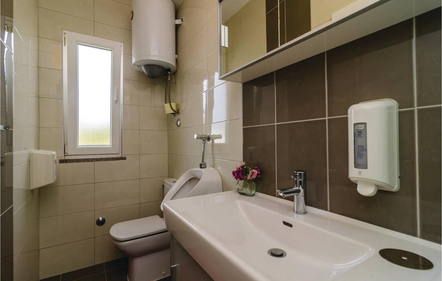 Gezellig appartement van 67 m² met terras, wifi en op 900 meter in Dubrovnik-Neretva, Kroatië voor 5 personen foto 24