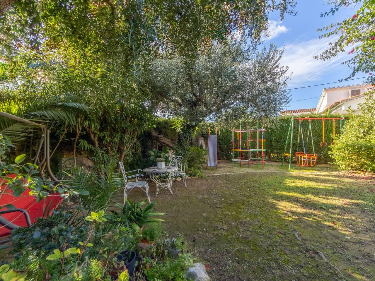Vilafortuny met 110 m², 4 slaapkamers en 2 badkamers in Vilafortuny, Cambrils, Spanje voor 10 personen foto 20
