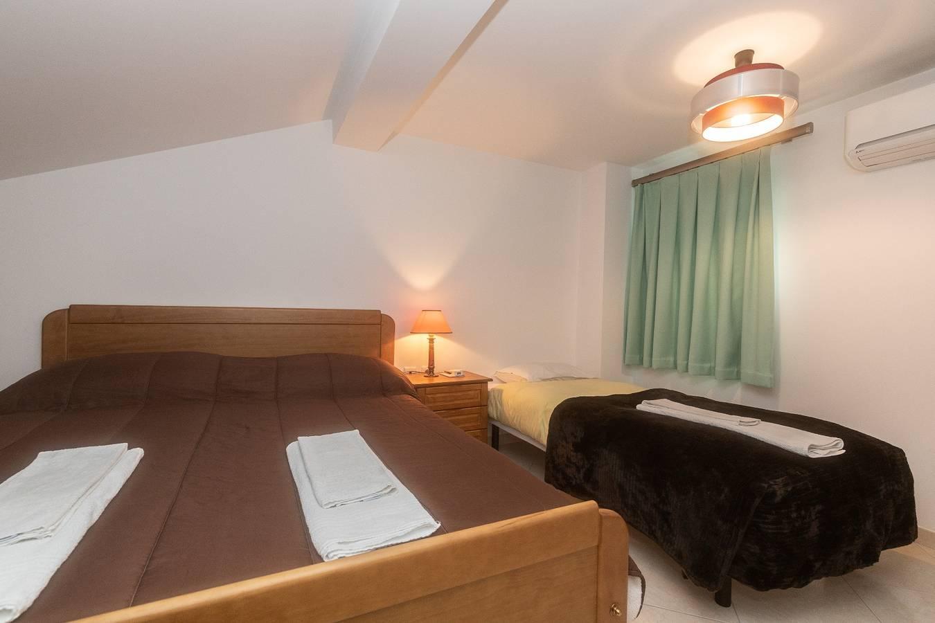 Apartamento em condomínio com piscina a 100m da in Manta Rota, Parque Natural da Ria Formosa, Portugal voor 7 personen foto 20