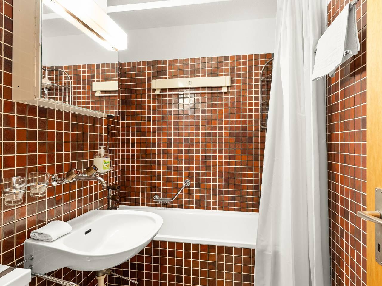 Vakantieappartement met speeltuin en 1 slaapkamer en balkon in Ernen, Aletsch Arena, Zwitserland voor 2 personen foto 23