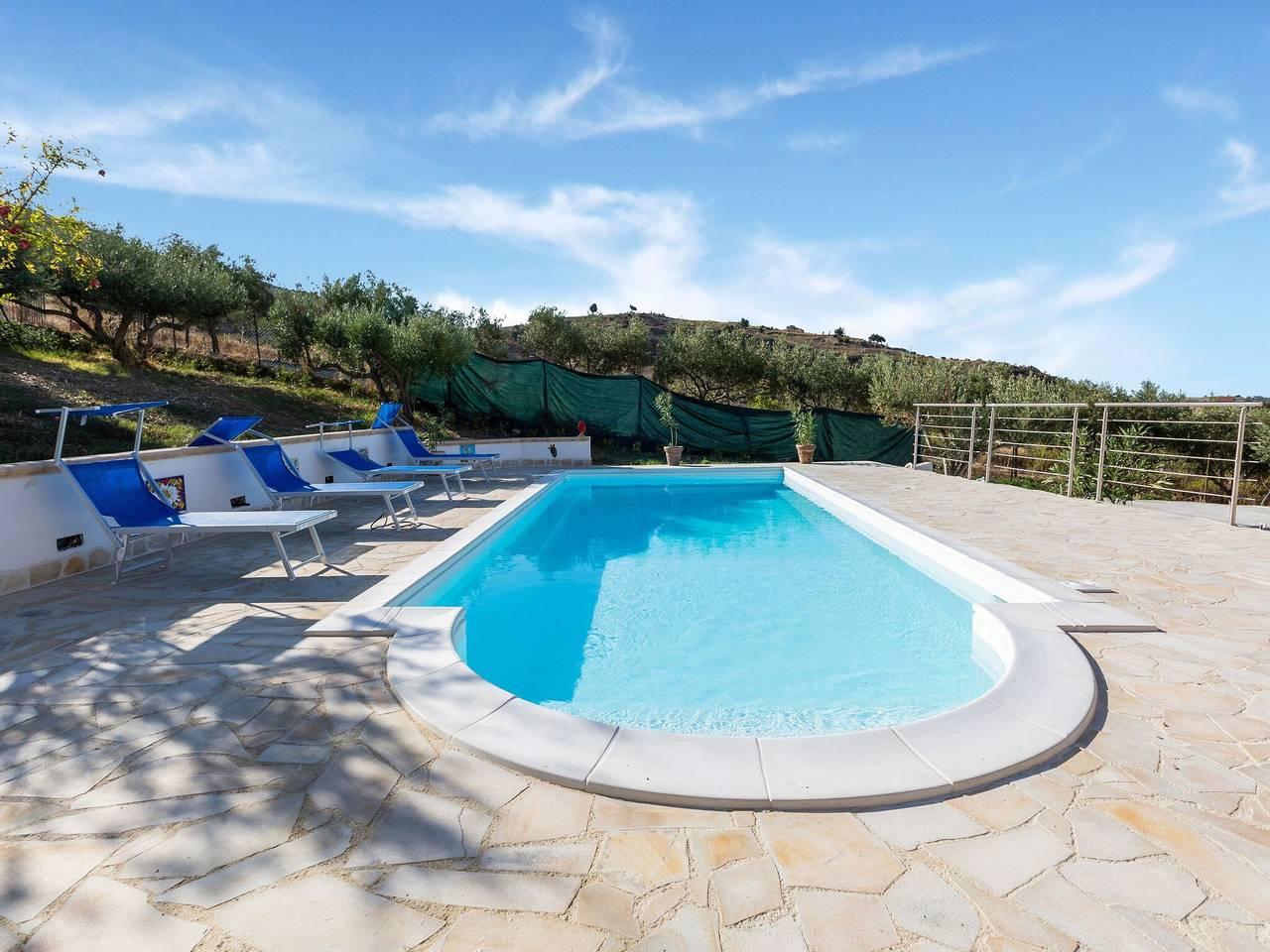 Vakantiehuis in Realmonte, Italië voor 12 personen foto 2