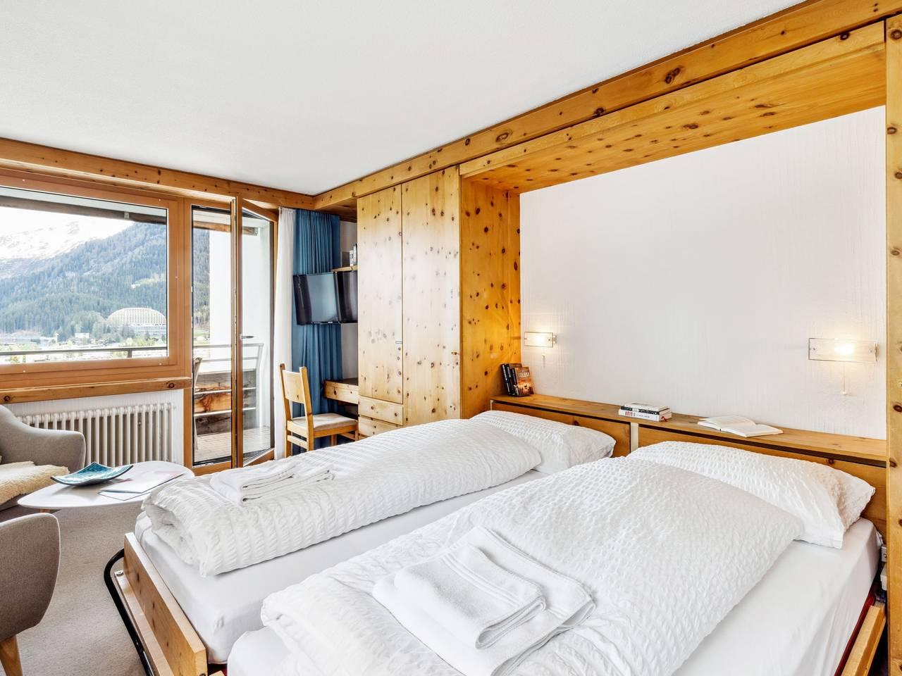 Vakantieappartement met sauna en binnenzwembad in Flüelapass, Davos, Zwitserland voor 2 personen foto 11