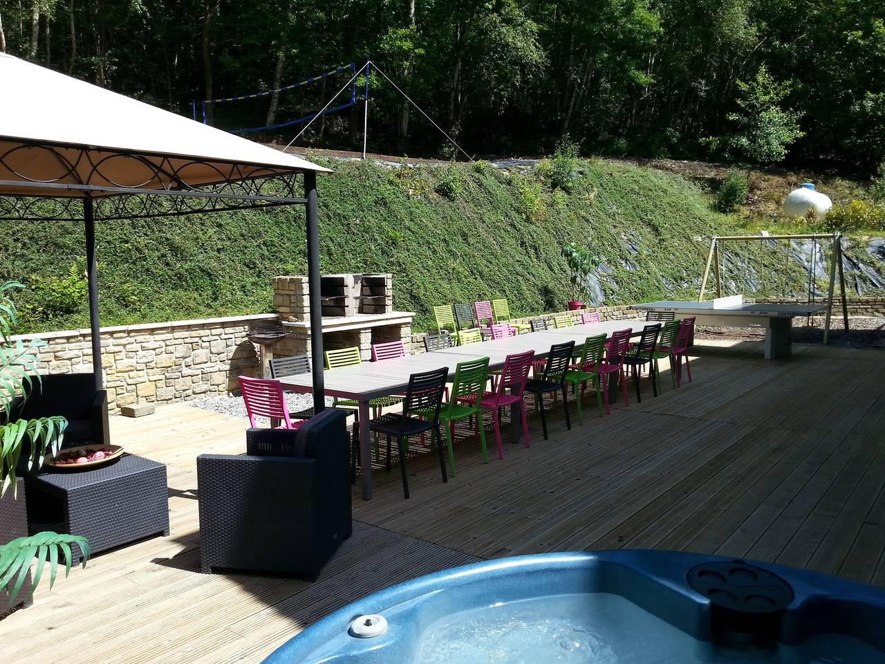 Vakantiehuis met privézwembad en jacuzzi in Stoumont, België voor 24 personen foto 19