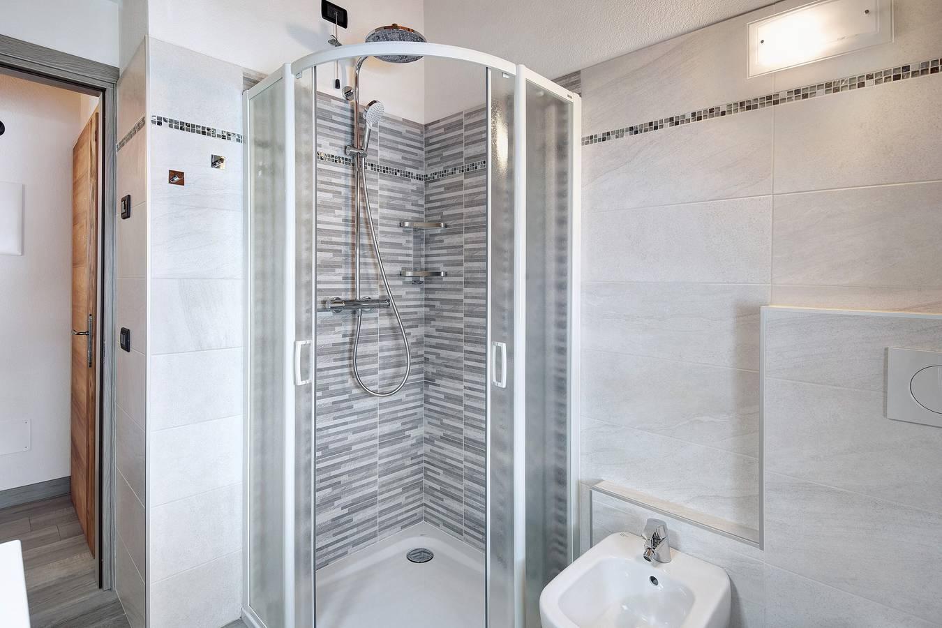 Appartement "Casa Nicoletta estate" dicht bij de skiliften in Livigno (Town), Livigno, Italië voor 3 personen foto 19