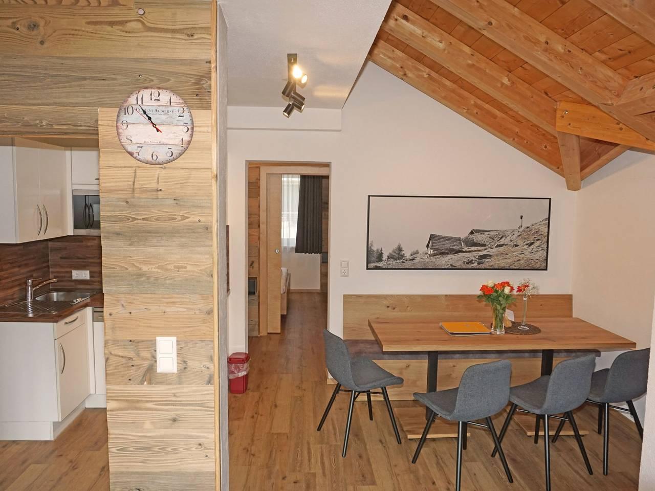 Vakantieappartement met sauna en 3 slaapkamers en terras in Ladis, Serfaus-Fiss-Ladis, Oostenrijk voor 6 personen foto 11