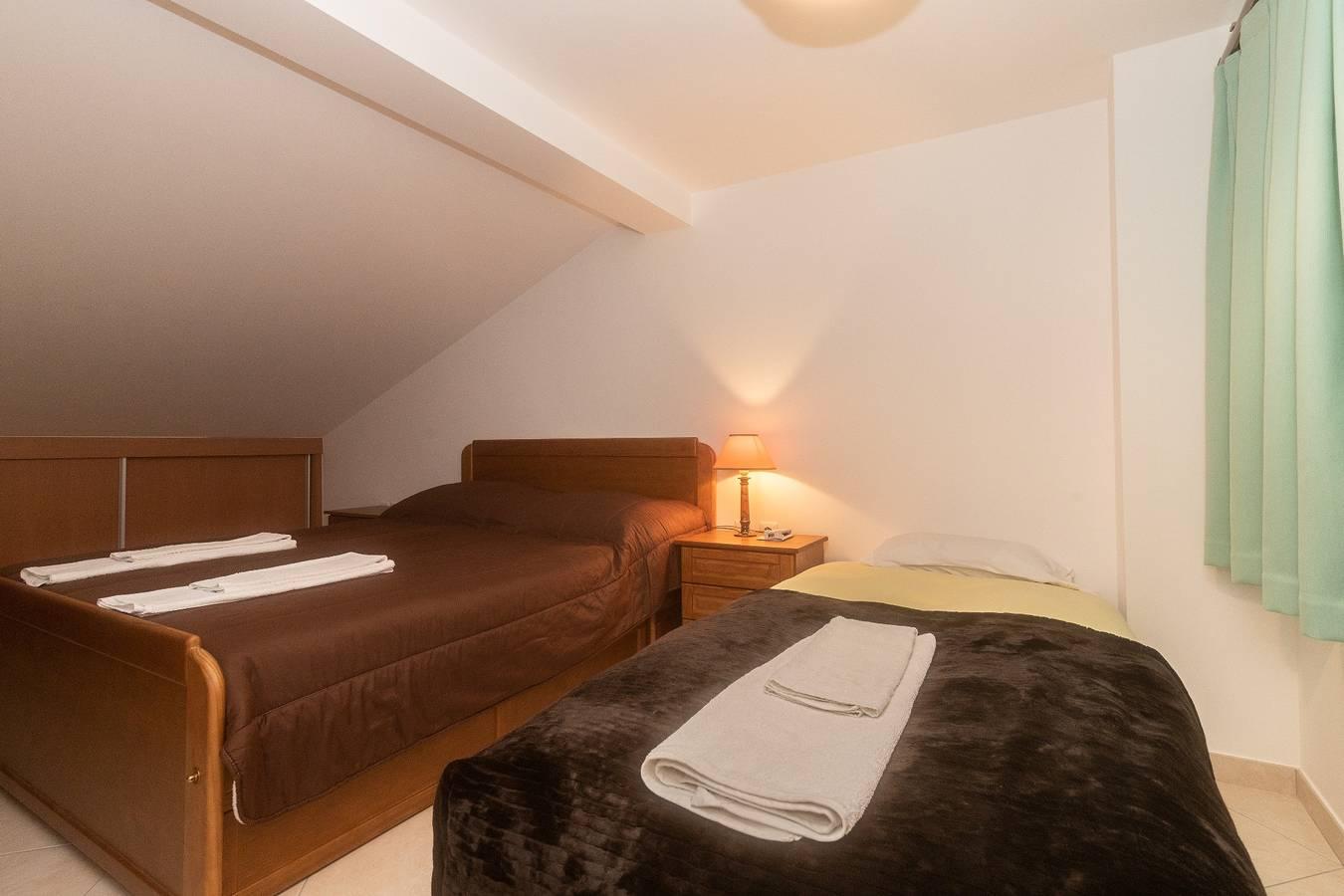 Apartamento em condomínio com piscina a 100m da in Manta Rota, Parque Natural da Ria Formosa, Portugal voor 7 personen foto 19