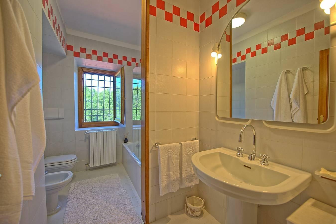 Villa Crispinino in Civitella in Val di Chiana, Chianti, Italië voor 9 personen foto 23