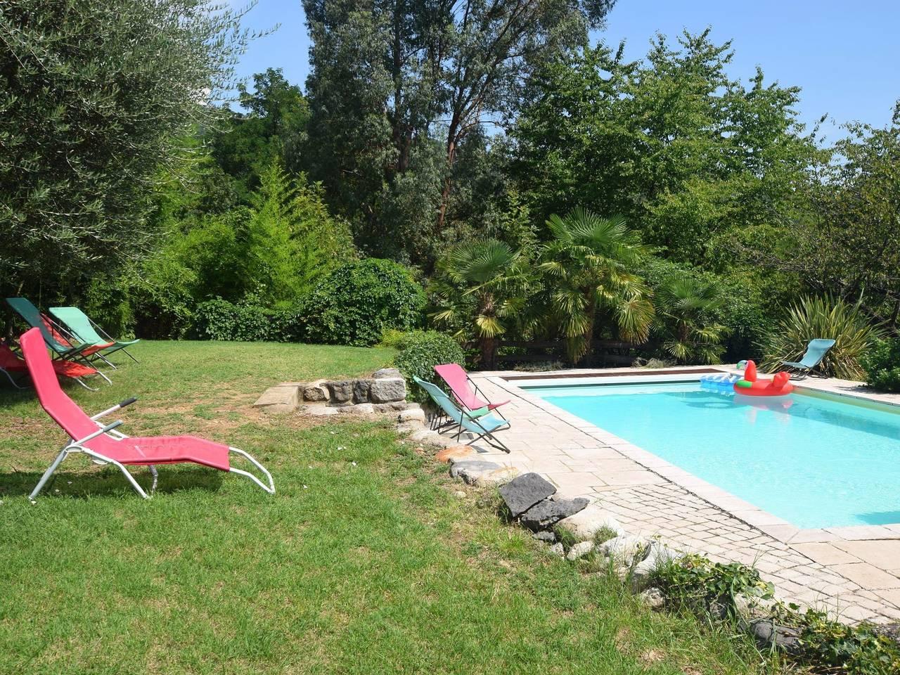 Vakantiehuis bij Château in Lalevade-d'Ardèche, Parc naturel régional des Monts d'Ardèche, Frankrijk voor 6 personen foto 20