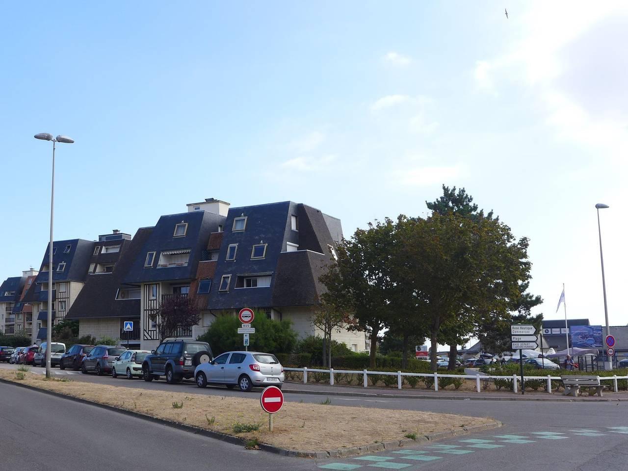 Vakantieappartement met binnenzwembad en zwembad in Cabourg, Frankrijk voor 4 personen foto 20