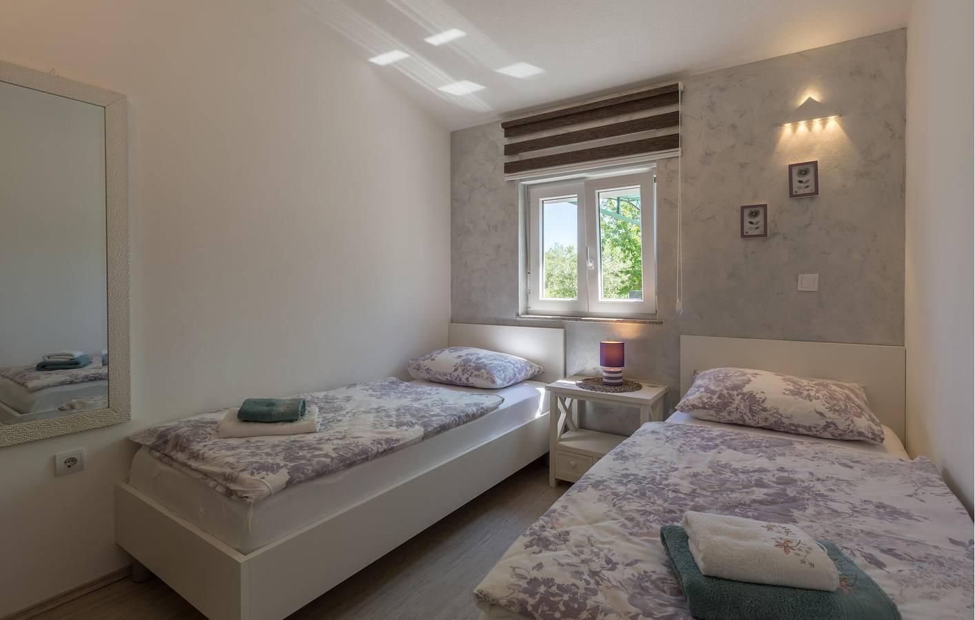 Charmant, op 2 km van het strand: gezellig appartement met zwembad in Pula-Medulin, Vintijan, Kroatië voor 6 personen foto 24