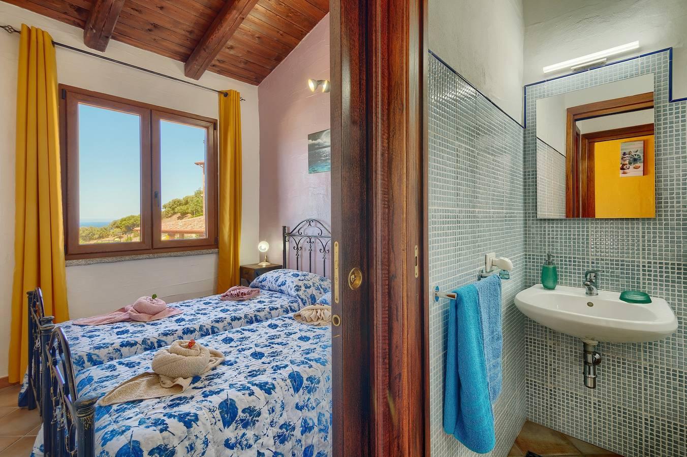 Villa L'Estasi Tanca Piras aan het zwembad in Nebida, Iglesias, Italië voor 4 personen foto 25