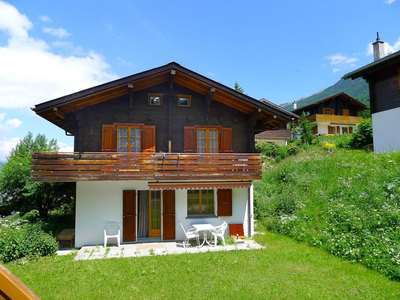 Vakantiehuis in St. Niklaus, Zwitserland voor 6 personen