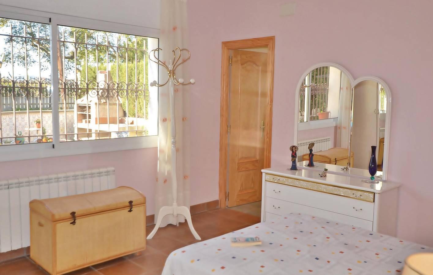 Appartement met zeezicht, terras en parkeerplaats in Santa Susanna, Costa del Maresme, Spanje voor 14 personen foto 22
