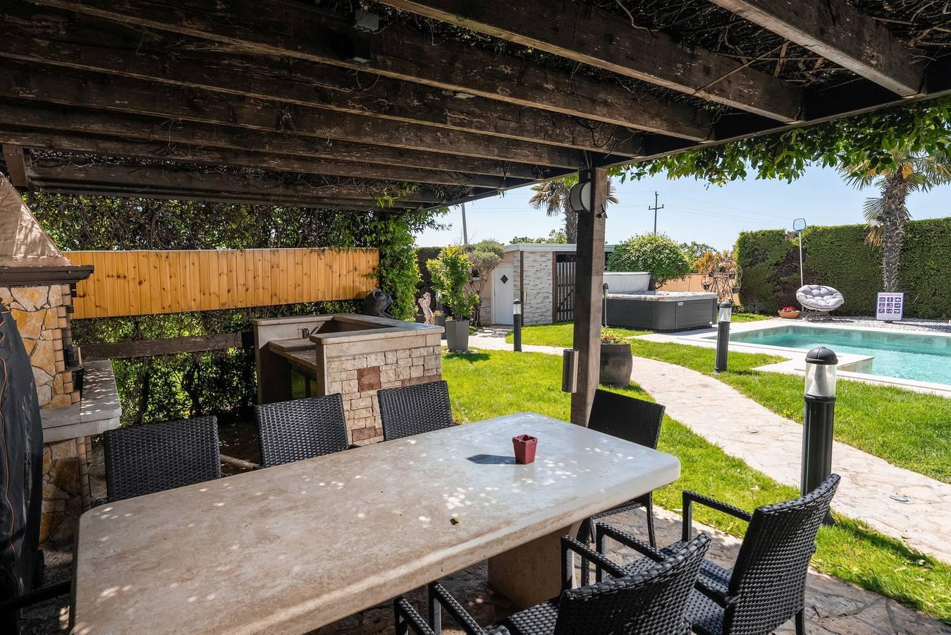 Vakantieappartement in Vrvari foto 6