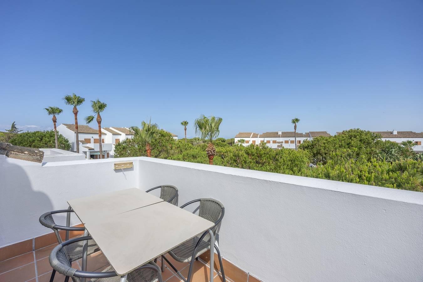 Appartement 'Dorada Sun' met gedeeld zwembad in Playa La Barrosa, Chiclana de la Frontera, Spanje voor 5 personen foto 20