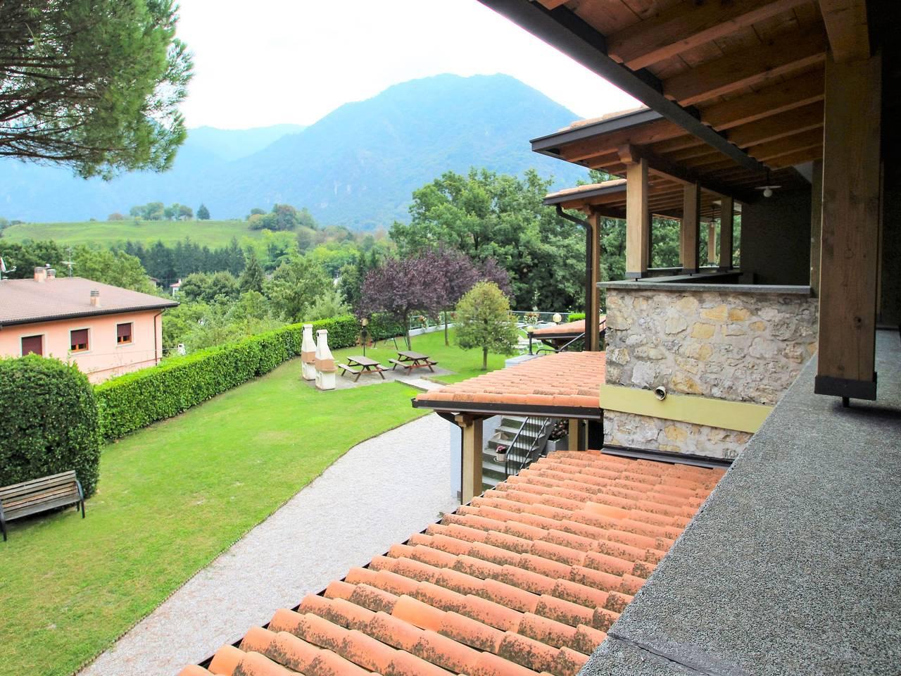 Vakantieappartement met zwembad en hond toegestaan in Idro, Garda Bergen, Italië voor 6 personen foto 23
