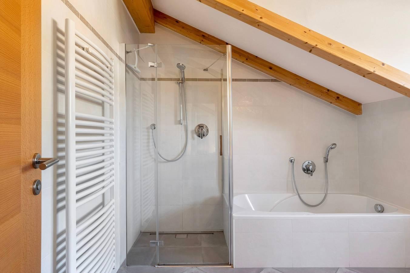 Appartement 'Kastelaz' met uitzicht op de bergen in Tramin an der Weinstraße, Nonsberggruppe, Italië voor 4 personen foto 20