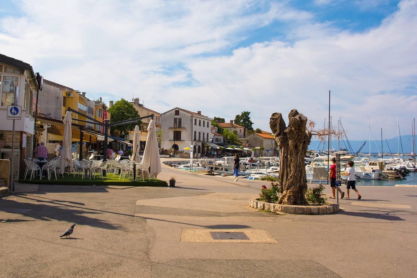 Vakantiewoning met garage in Krk, Kroatië voor 6 personen foto 24