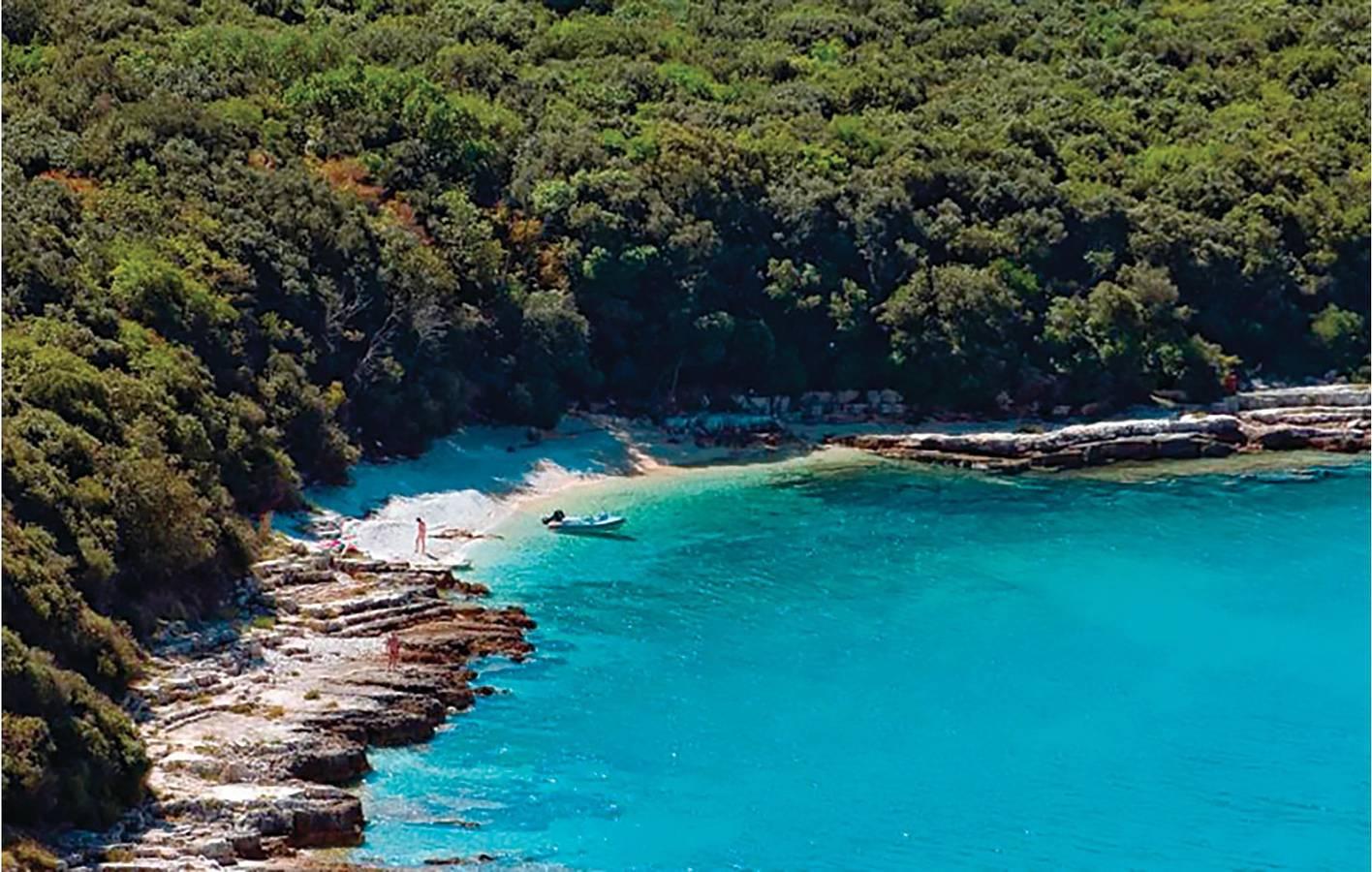 Comfortabel appartement met terras, op 2,5 km van het naaktstrand in Pomer, Zuidkust Istrië, Kroatië voor 4 personen foto 20