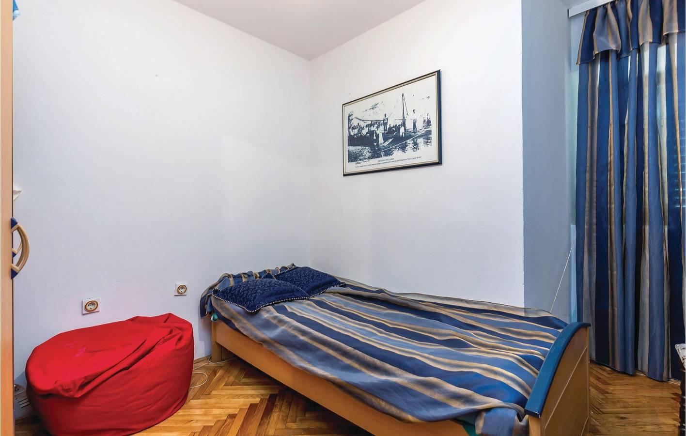 Gezellig appartement met 2 slaapkamers, terras, parkeerplaats in Bakar, Primorje-Gorski Kotar, Kroatië voor 5 personen foto 22