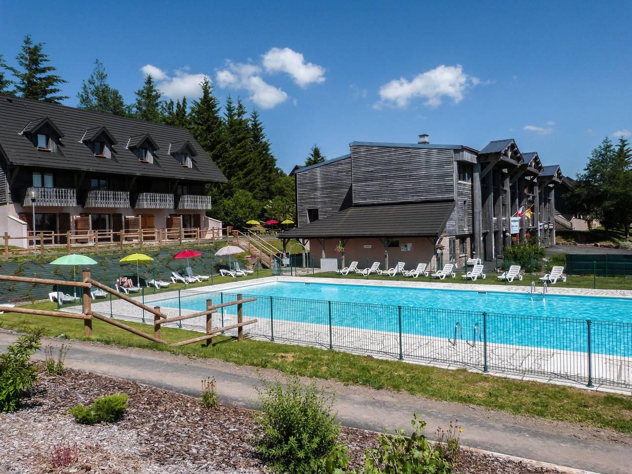 Le Bois de la Reine in Pavinmeer, Besse-et-Saint-Anastaise, Frankrijk voor 8 personen foto 25