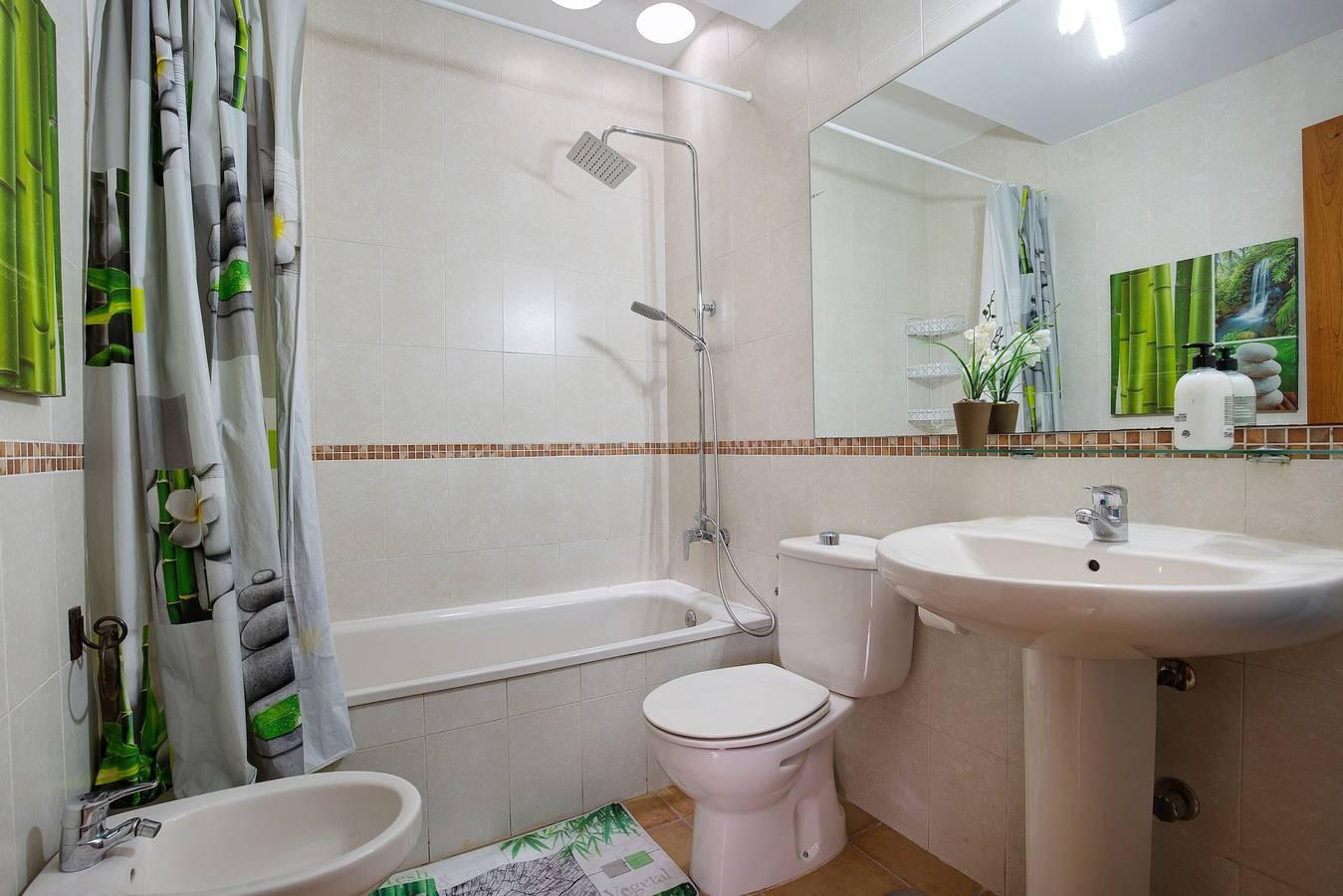Villa 'Dayely' met bergzicht, zwembad, tuin en wifi in Tamaragua, La Oliva, Spanje voor 6 personen foto 23