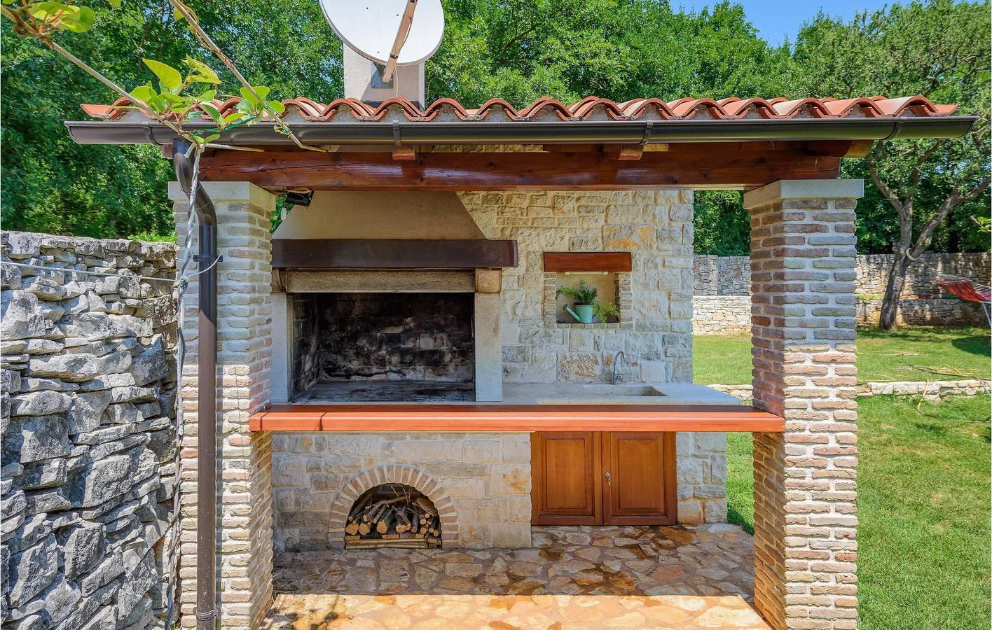 Charmant appartement met zwembad en buitenkeuken, op 1,5 km in Jursici, Svetvinčenat, Kroatië voor 4 personen foto 23