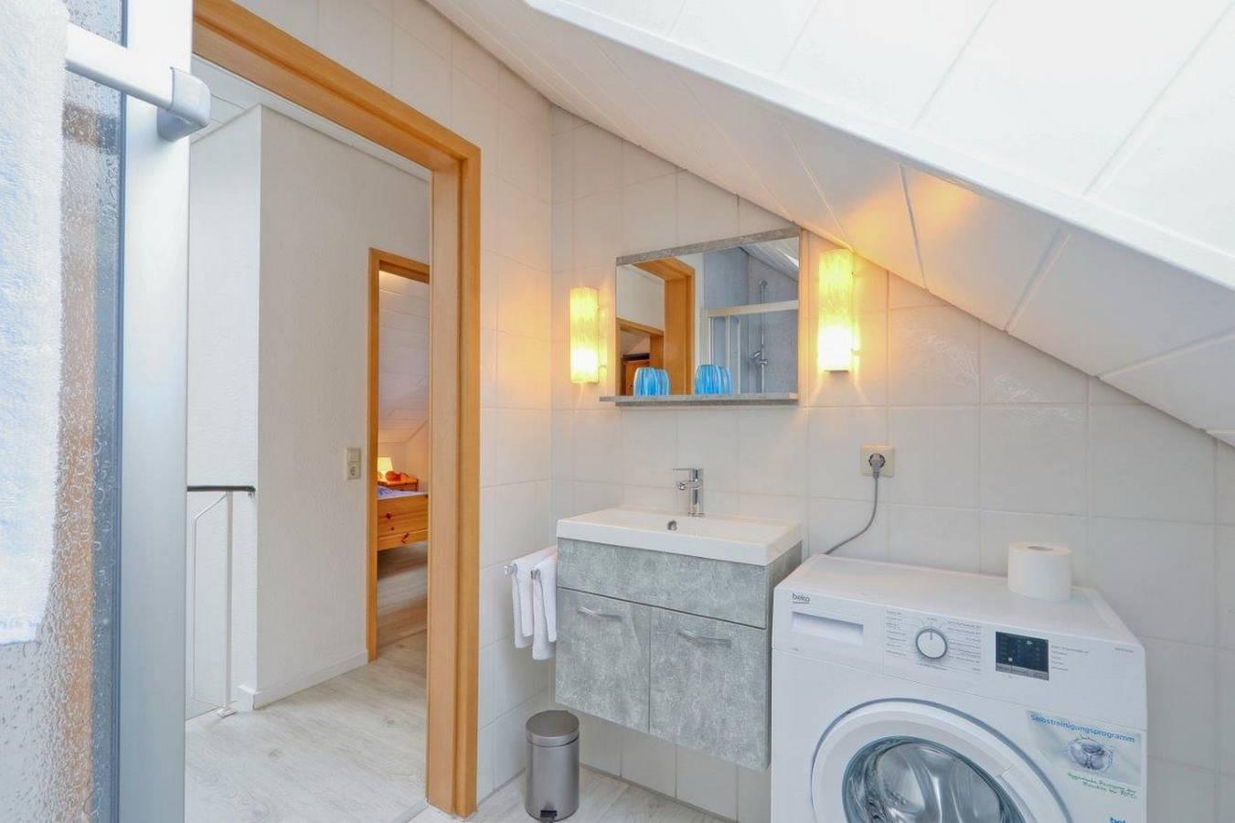 Vakantiehuis met balkon in Kirchheim, Duitsland voor 7 personen foto 19