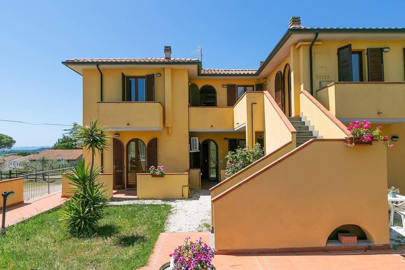 Appartement "Trilocale Coratina" met Terras, Gedeeld Zwembad & in Suvereto, Etruskische kust, Italië voor 4 personen foto 24