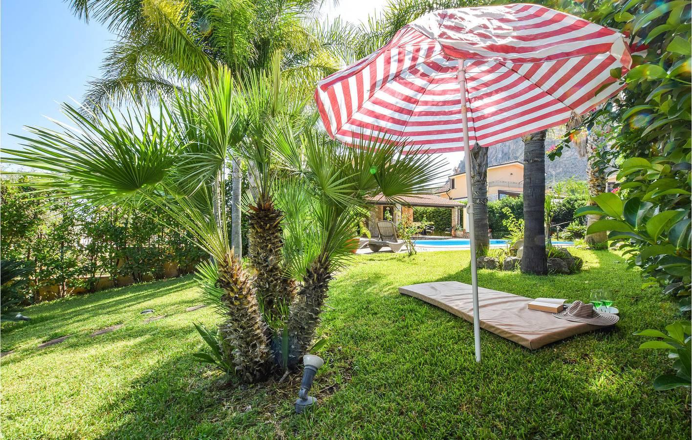 Appartement met zeezicht: Zwembad, Terras, Keuken in Torre Colonna-Sperone, Altavilla Milicia, Italië voor 7 personen foto 23