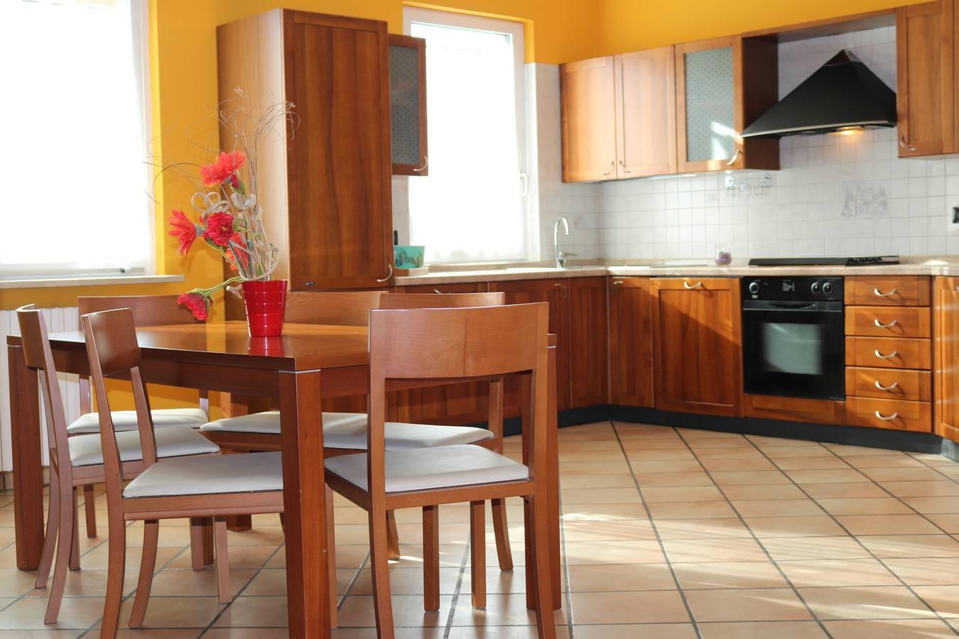Vakantiewoning met een grote tuin in Lazise, Garda Bergen, Italië voor 5 personen foto 20