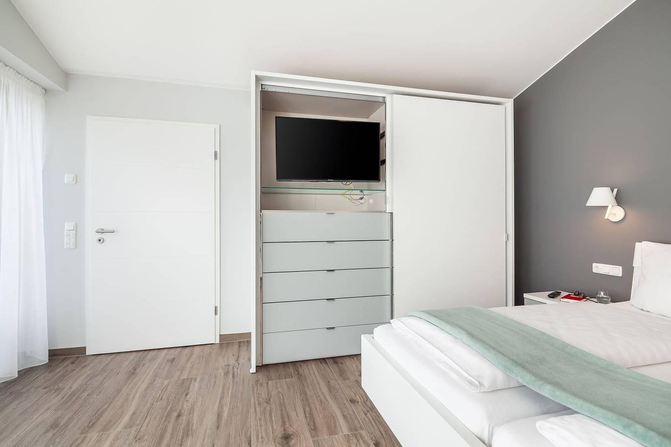 Best Büsum – Penthouse Admiral | Dachterrasse & Meerzeit in Hafen Büsum, Büsum, Duitsland voor 4 personen foto 21
