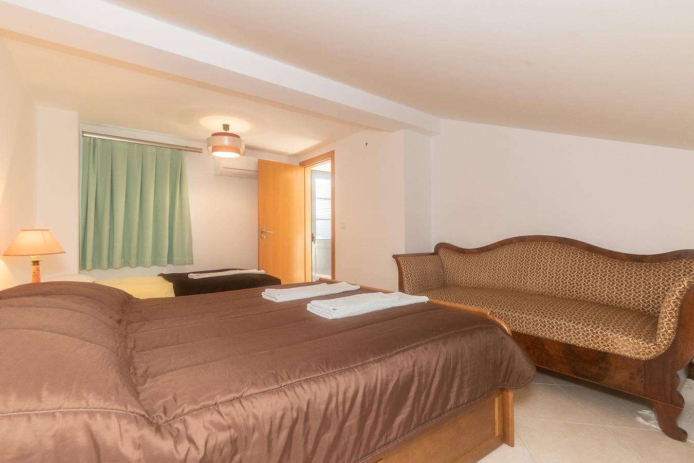 Apartamento em condomínio com piscina a 100m da in Manta Rota, Parque Natural da Ria Formosa, Portugal voor 7 personen foto 22