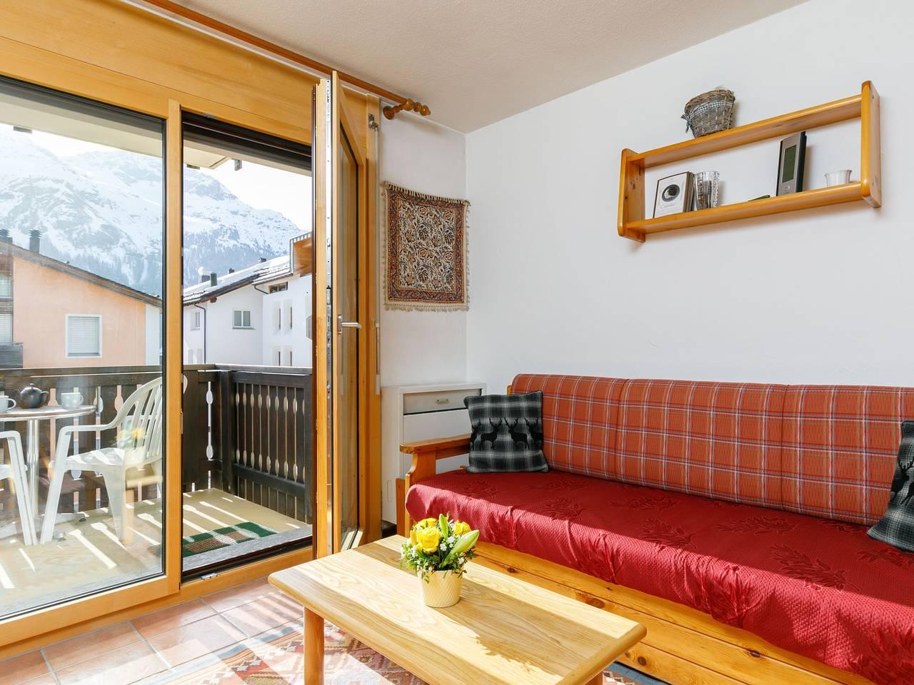 Vakantieappartement met speeltuin in Silvaplana-Surlej, Silvaplana, Zwitserland voor 2 personen foto 4
