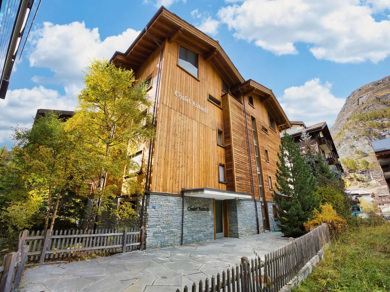 Vakantieappartement met sauna en 3 slaapkamers en balkon in Zermatt, Walliser Alpen, Zwitserland voor 6 personen