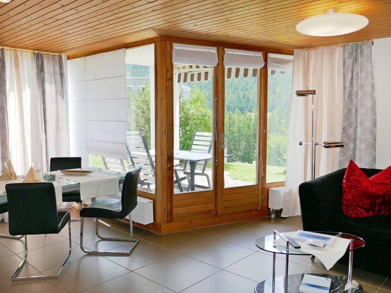 Chesa Piz Cotschen 2 in Pontresina, Saint Moritz, Zwitserland voor 4 personen foto 6