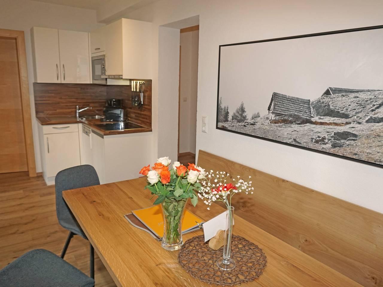 Vakantieappartement met sauna en 3 slaapkamers en terras in Ladis, Serfaus-Fiss-Ladis, Oostenrijk voor 6 personen foto 14
