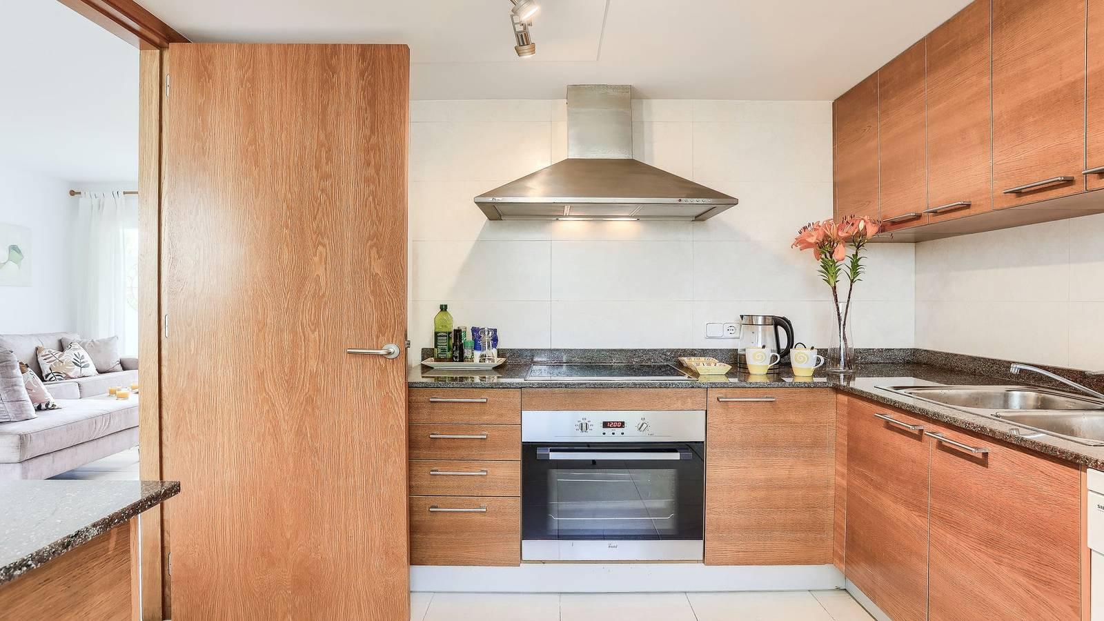 Vakantieappartement met zwembad en airconditioning in Port de Pollença, Pollença, Spanje voor 5 personen foto 24