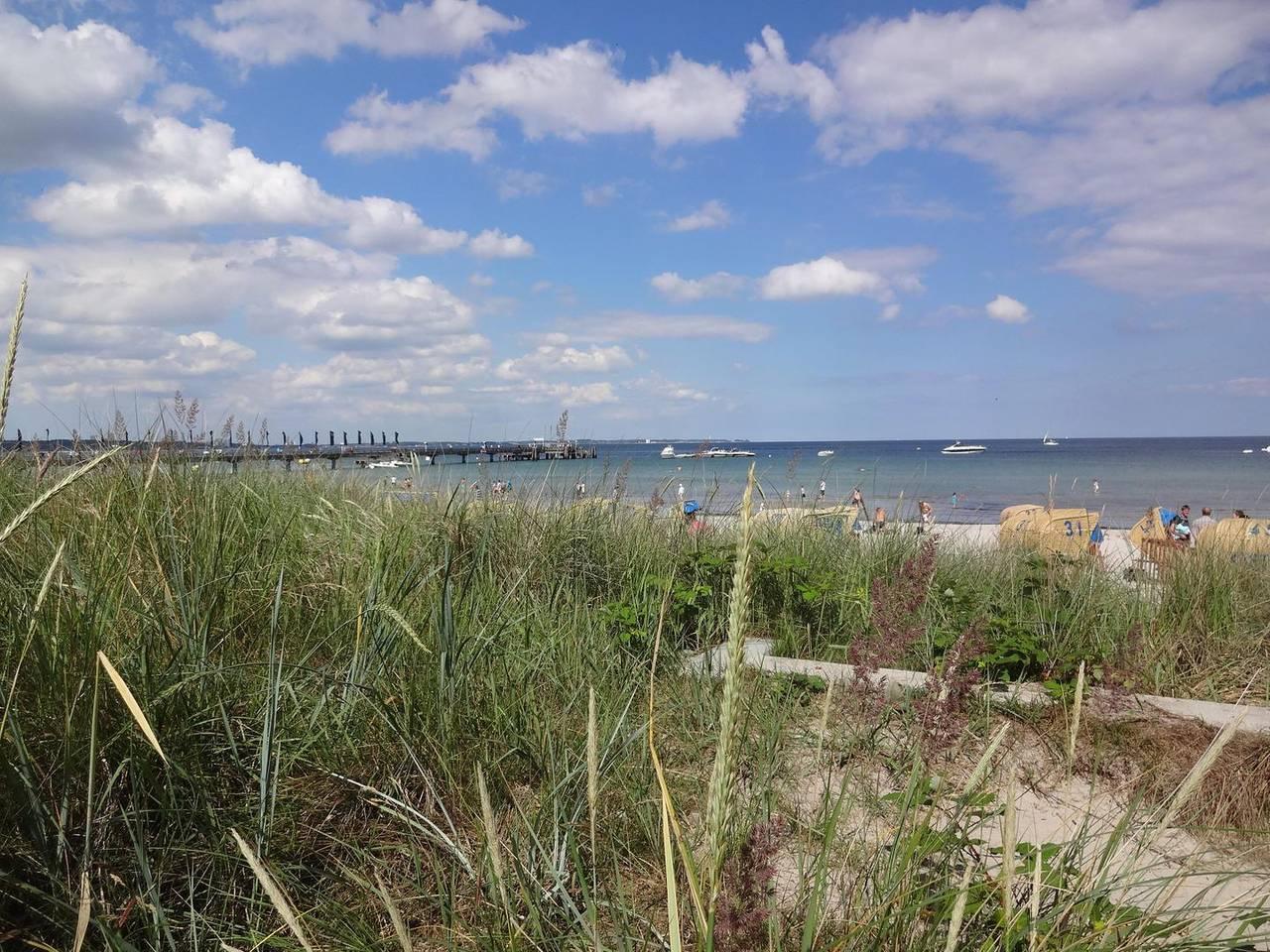 Ter/101 - Terrassenhuegel -Teilseeblick in Scharbeutz, Duitsland voor 4 personen foto 19